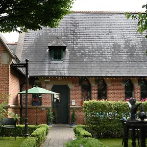 Schoolhouse Hotell